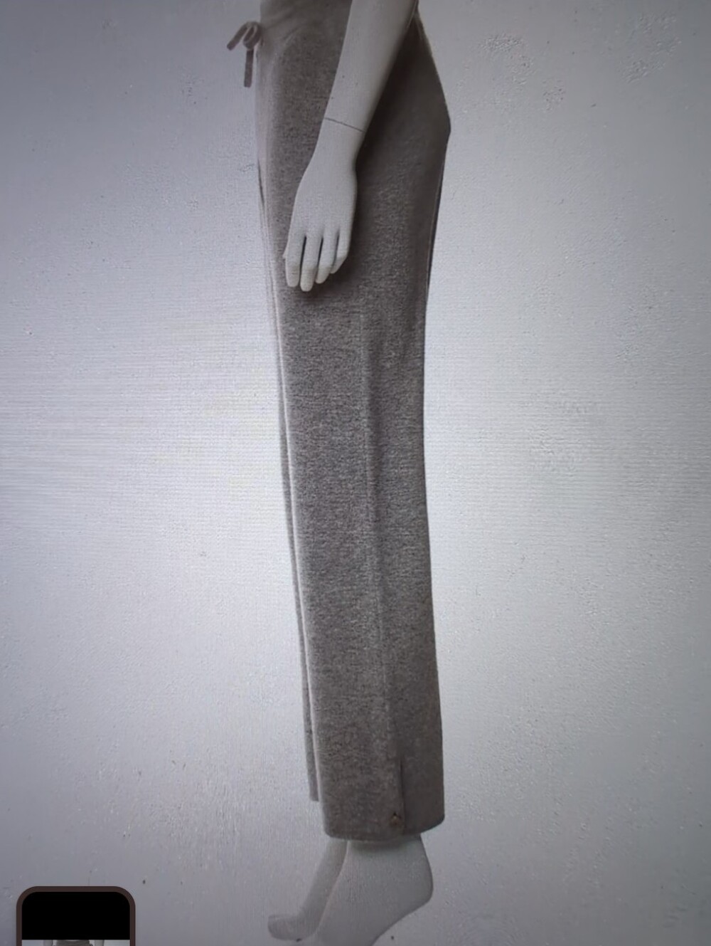 CHANEL CASHMERE Track Suit - Picture 9 of 12